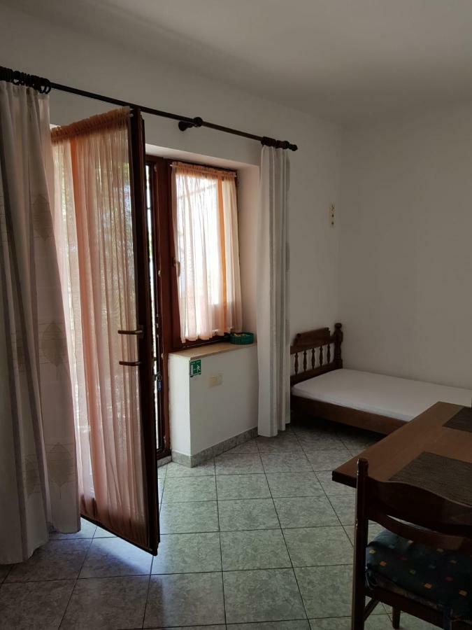 Apartments Josica Сень Экстерьер фото